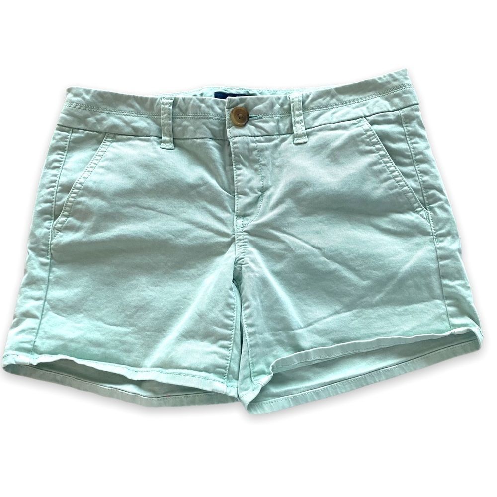 American eagle women’s mint green shorts front and back pockets size 4